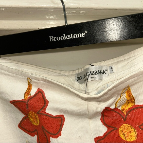 Dolce & Gabbana White Pants with Red Floral Embroidery - Picture 6 of 7